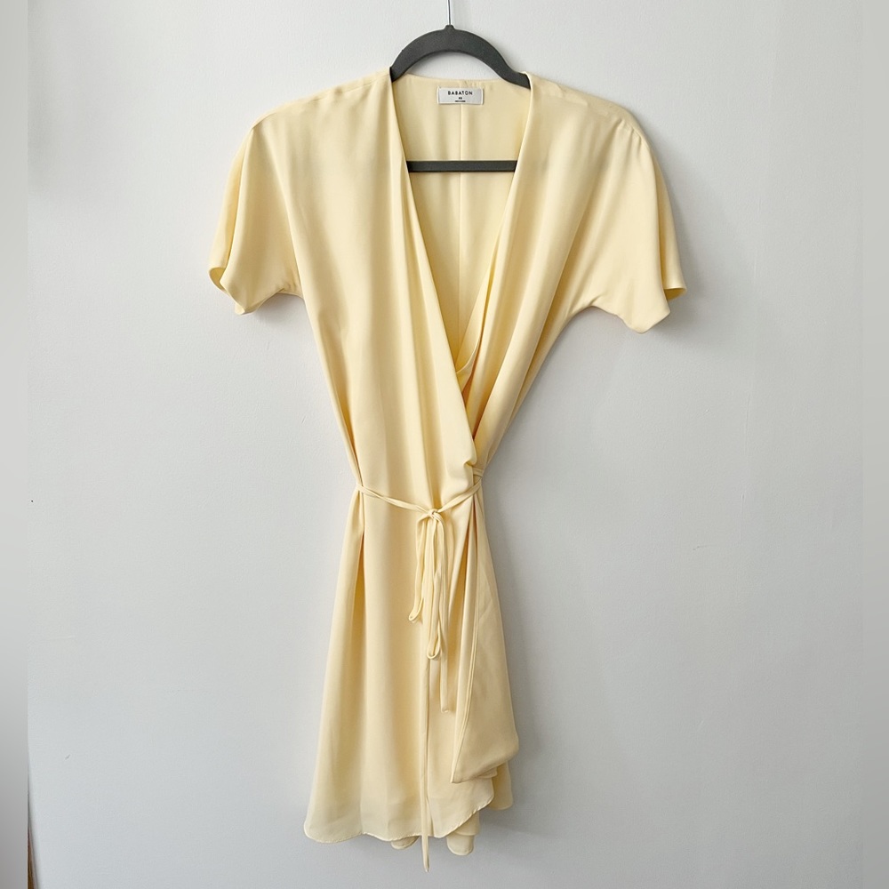 ✨WORN ONCE✨ | Babaton Light Yellow Tie / Wrap Tshirt Dress